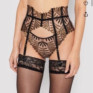 Lingerie Set 3 Pieces by Designer Iris Van Herpen x Audabe Brand 
Sz XS